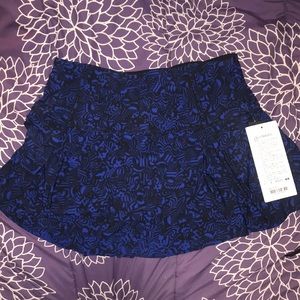 *SOLD* NWT Lululemon Lost in Pace Skirt Sz8